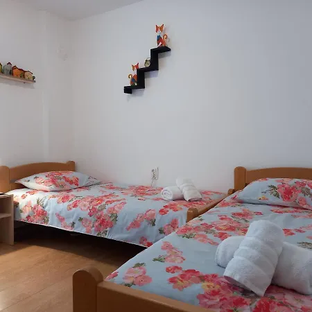 Apartment Summer Dream